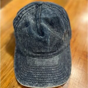 Blue Denim ball cap in GUC
